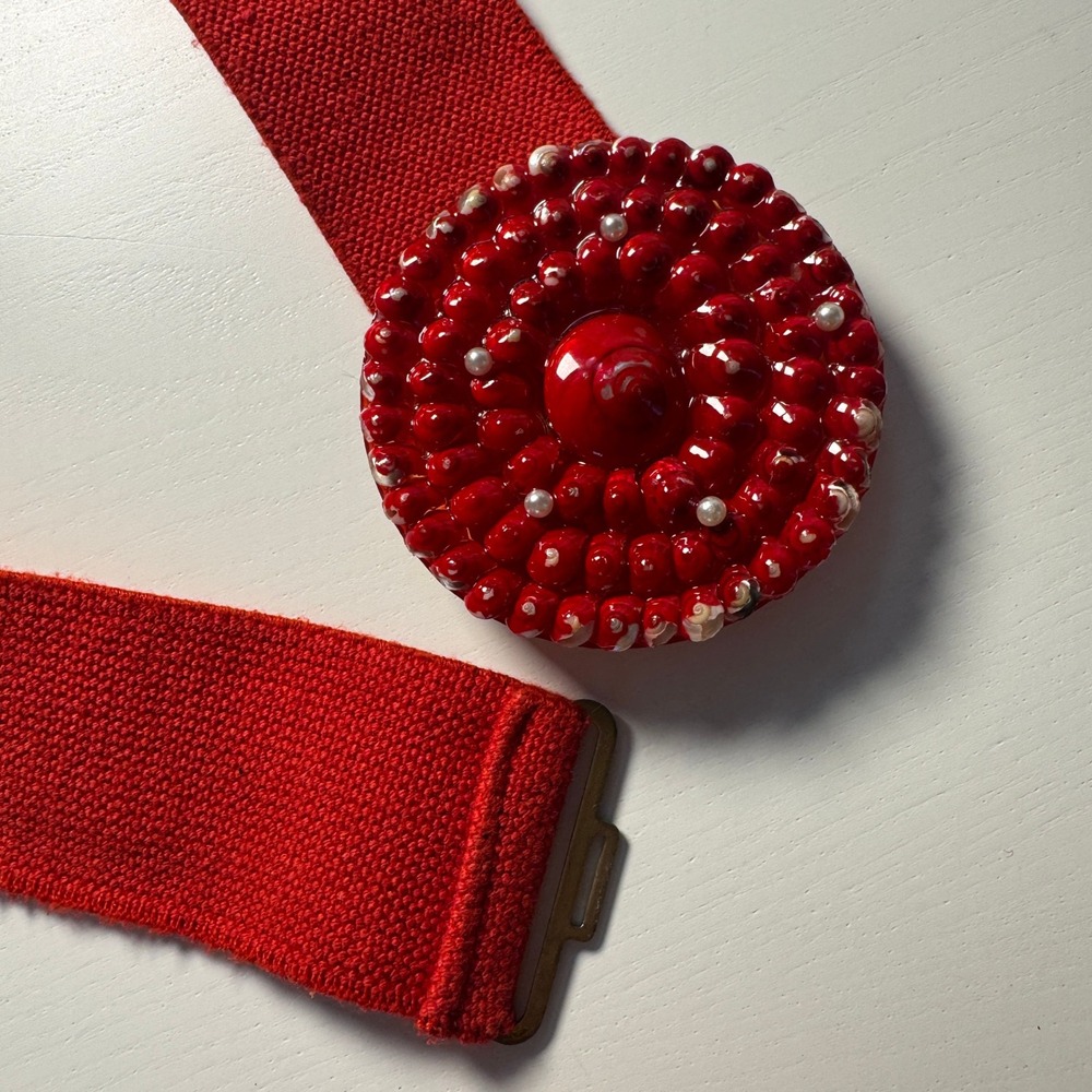 Vtg Charmant Belts Red‎ Elastic Stretch Waist Cinch Shell Buckle Beverly Hills M